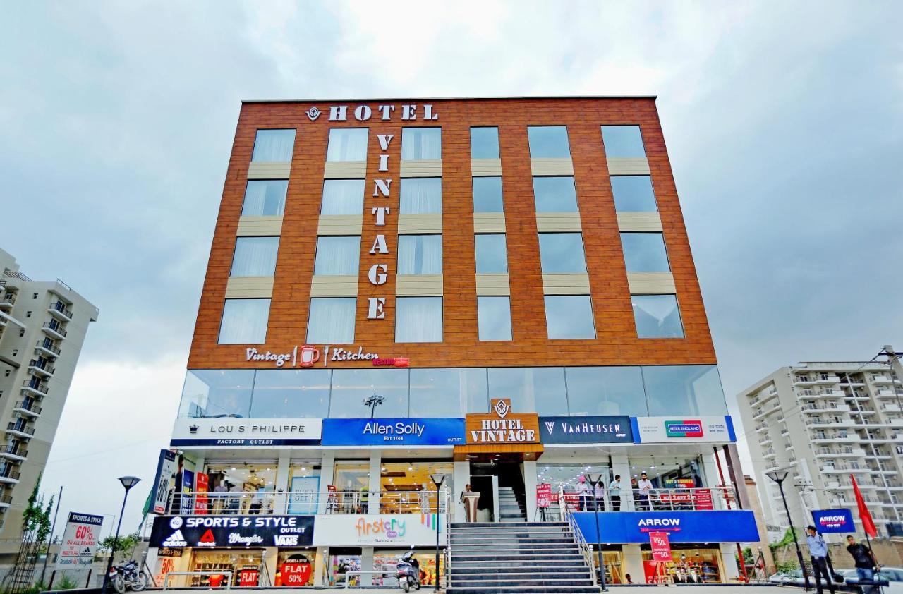 Hotel Vintage Zirakpur Chandigarh Panchkula Exterior foto