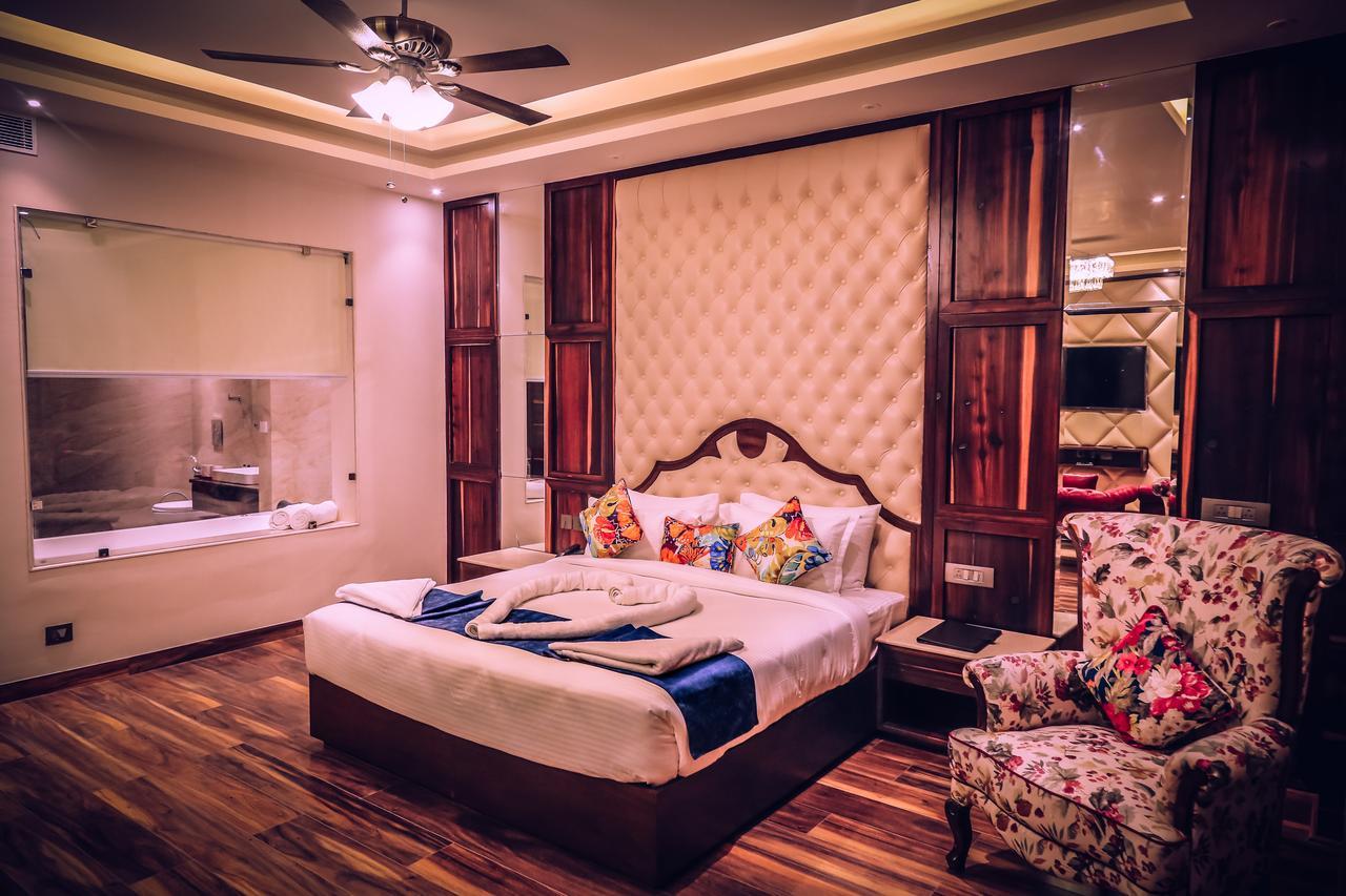 Hotel Vintage Zirakpur Chandigarh Panchkula Exterior foto